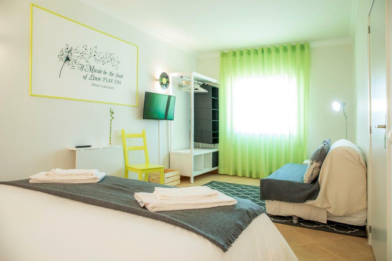 Vinyl Flat Bed & Breakfast - Rooms Лагуш Екстер'єр фото